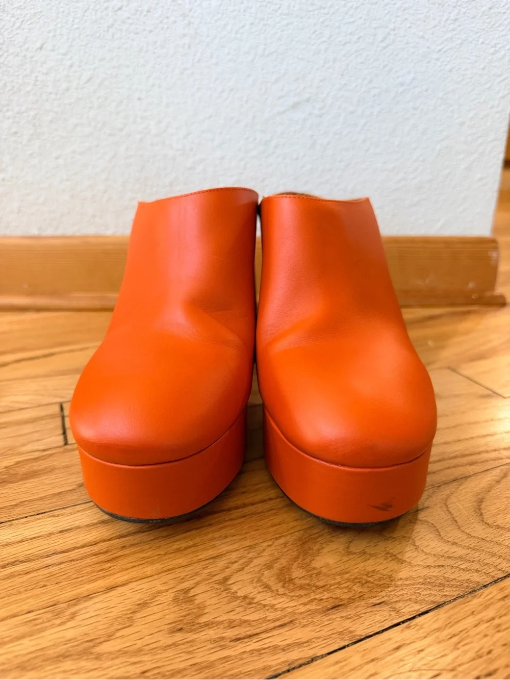 Alohas Platform Mule Heels in Orange - women’s size 41/10